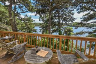 Amazing Location Lakefront Waterside Deck - Chatham - 8