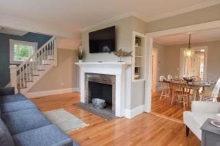 Centrally Located Home w Patio Fire Pit - Chatham - 4