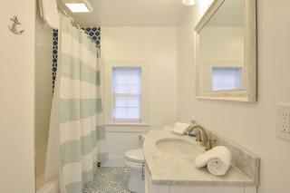 Centrally Located Home w Patio Fire Pit - Chatham - 1