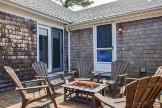5 Min Walk to Red River Beach - Harwich - 9