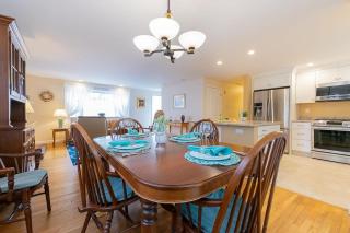 Spacious Home by Beach Dog Welcome - Brewster - 6