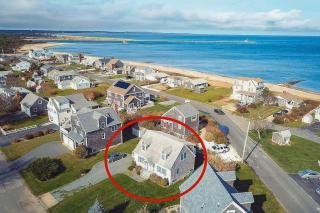 Stunning Home with Water Views - Sandwich - 0