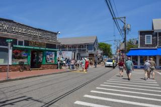 Rare Location on Commercial Street Exclusive Deck - Provincetown - 5