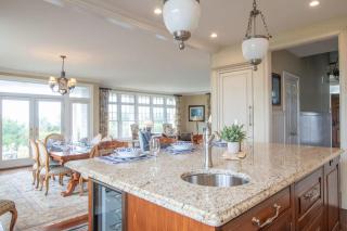 Elegant Chatham Home steps to Hardings Beach Dog Friendly - Chatham - 4