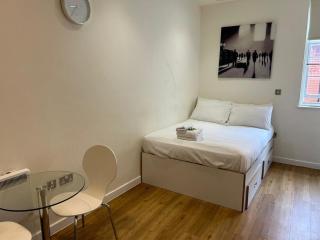 Harford House Studios 11- Hopewell - Bristol - 3