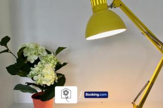 Netley Village Apartment By Your Stay Solutions Short Lets & Serviced Accommodation Netley Southampton With Free Wi-Fi - Southampton - 3