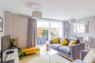 Deluxe Apartment near Cabot Circus w Parking sleeps 5 - Bristol - 0