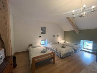 Al Bioule - Maison climatisée avec piscine - 2