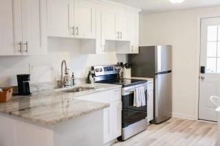 Sojourn Beachside Hideaway 2 BR - Norfolk - 7