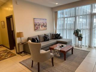 Skynest Residences, 10th floor, Room 1017. - Nairobi - 8