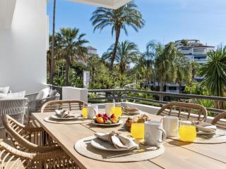 Banus Rentals- 1º línea playa - Marbella - 7