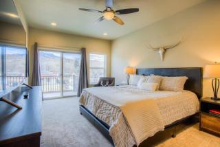 4BD Pikes Peak Views Minutes to Hiking & Dining - Colorado Springs - 9