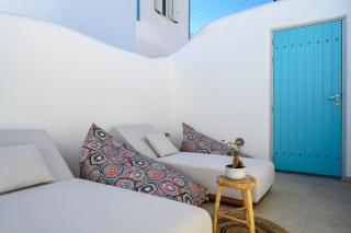 Hypnōs boutique villa with amazing heated pool with jacuzzi - Fira - 3