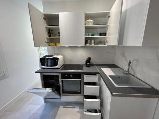 Palais de France Classic Charm - 1