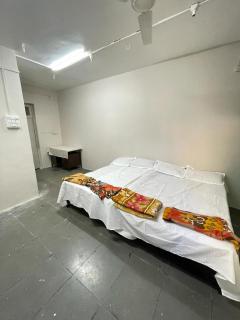 Jagdamb HomeStay2 - Tuljapur - 9