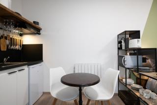 Suite Kella Tassin - Beau studio rénové - 8