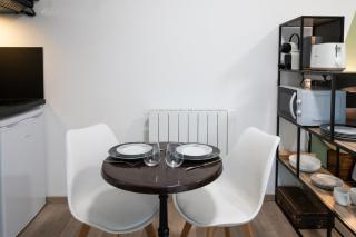 Suite Kella Tassin - Beau studio rénové - 6