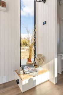 Sweet Apple Tiny House by Tiny Away - - 4