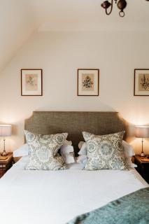 The Crown Inn - Chiddingfold - 4