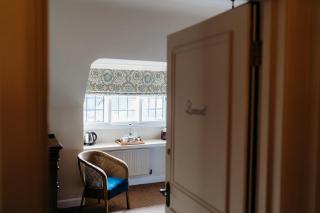 The Crown Inn - Chiddingfold - 2