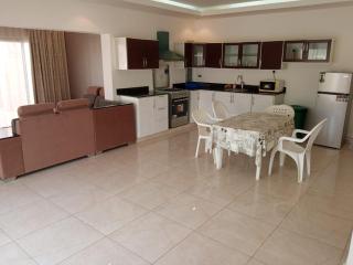 Luxury Private Villa - 2