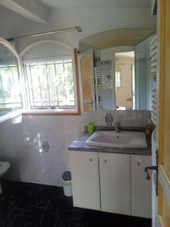 chambre indépendante avec salle de bains privative - Grasse - 1