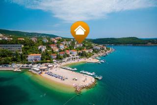 Grüne Terrasse nur 100 Meter zum Strand - Jadranovo - 9