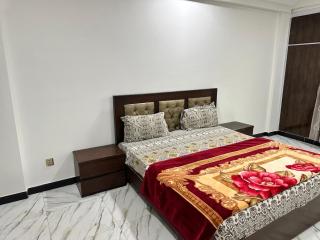 Bhurban Breeze Inn - 7