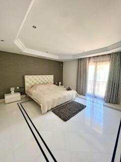 3 bedroom apartment on the waterfront Puerto Banus Marbella - Marbella - 3