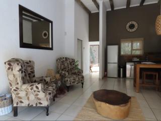 Marloth Cottage - Marloth Park - 6