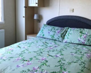 Beautifully Presented 2 Bedroom Static Caravan - Monreith - 8