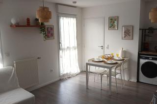 Charmant appartement cosy et paisible proche Paris - métro à 2min - 2