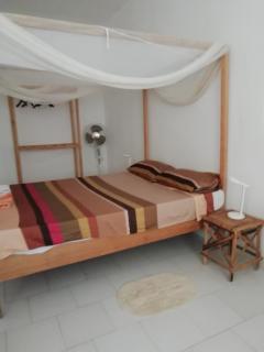 Maison Manour Chambre espacée et climatisée - M'bour - 8