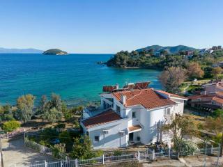 Villa just on the sea 1 - PalaiónTsiflíkion - 6
