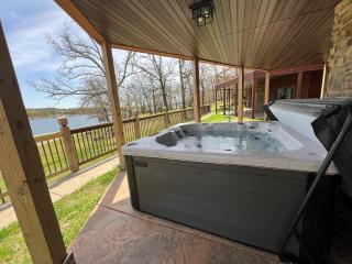 Happiness Within - Lakefront - Branson - 6