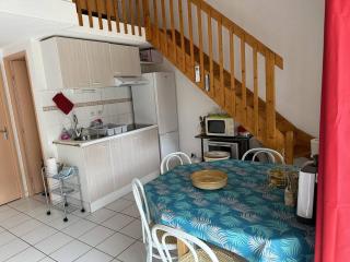 HOLIDAYLAND 256 VILLA T2 MEZZANINE 6 couchages climatisé NARBONNE PLAGE - Narbonne-Plage - 5