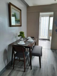 CONDO UNIT SM NORTH Grass Residences Tower 2 - Manila - 3