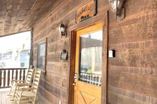 Bearfoot Lodge. - Sevierville - 1