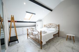 City Center Hideout - Studio Apartment - Tirana - 8