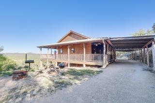 Hilltop Concan Cabin with Garner State Park Views! - Concan - 9