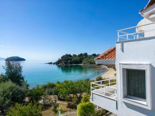 Villa just on the sea 2 - Paleo Tsifliki - 9
