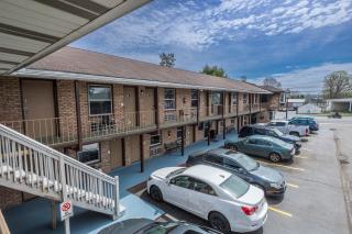 Sunrise Inn Hershey - 2