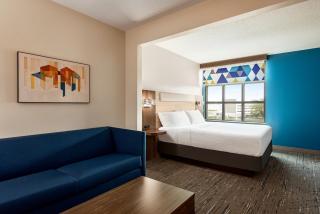 Holiday Inn Express & Suites Mobile West I-10 by IHG - Tillmans Corner - 9