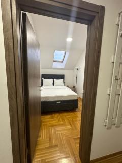 Port 4 - Belgrado - 5