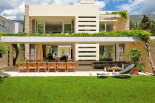 Luxury Beachfront Villa Castello Bol with private pool at the promenade Zlatni Rat at the beach in Bol - Brac - 4