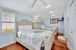 Charming 3BR Home Pool and Hot Tub FTL Gateaway - Fort Lauderdale - 4