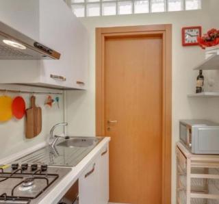 L’orchidea rooms, cucina e bagno in comune - 8