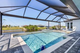 Gulf Access, Heated Saltwater Pool, Kayaks - Villa Sunset Lagoon - Matlacha - 9