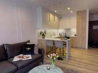 URBAN APARTMENTS LUXURY Opolska 10 No 29, Free Garage, Self Check-in - Katowice - 7