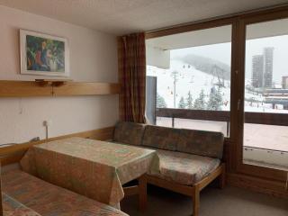 Studio 4 pers au pied des pistes à la Croisette - Sud, balcon, proche commerces et ski - FR-1-452-213 - 0